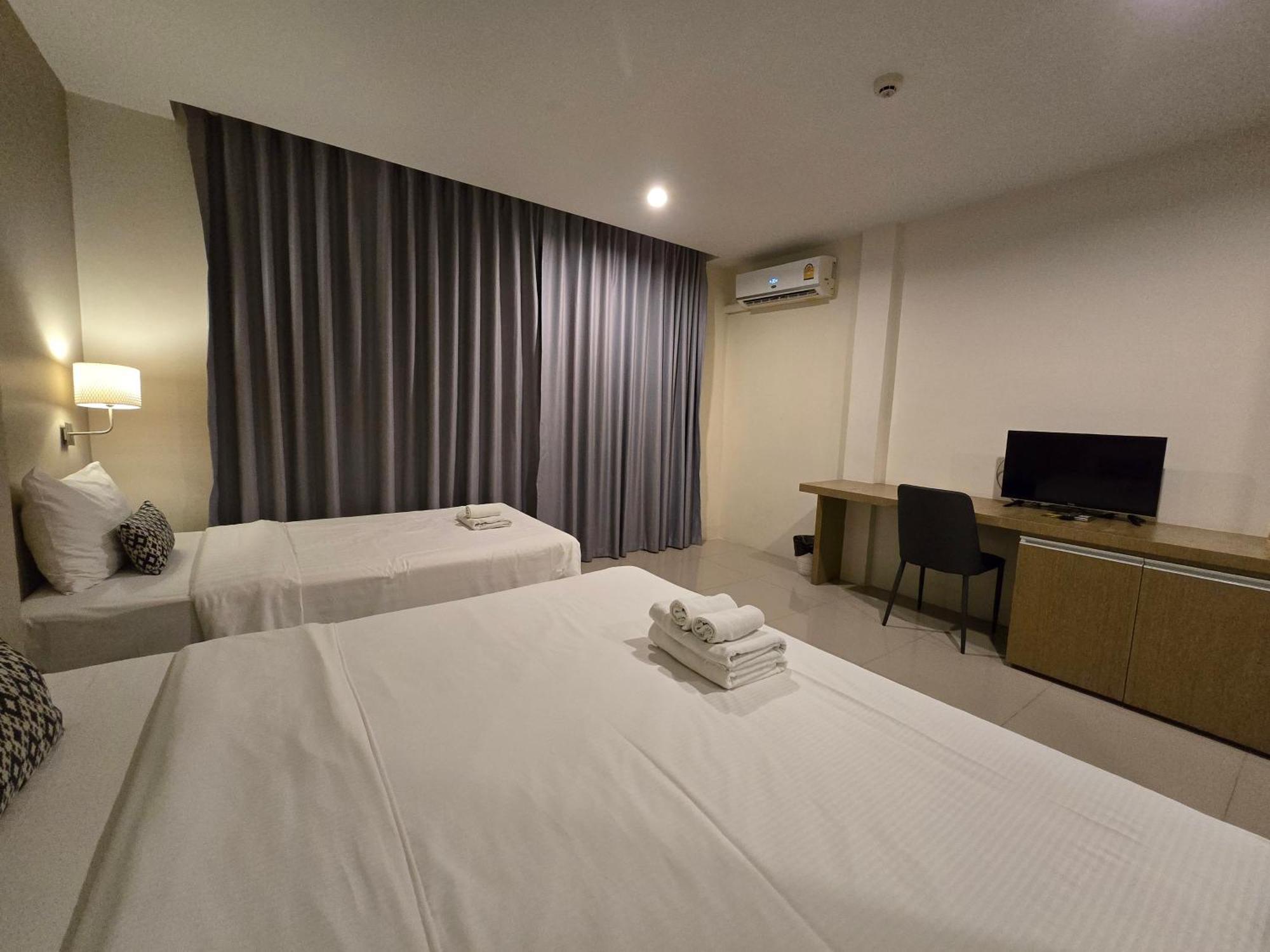 Sleepstation At Pratunam Bangkok Buitenkant foto