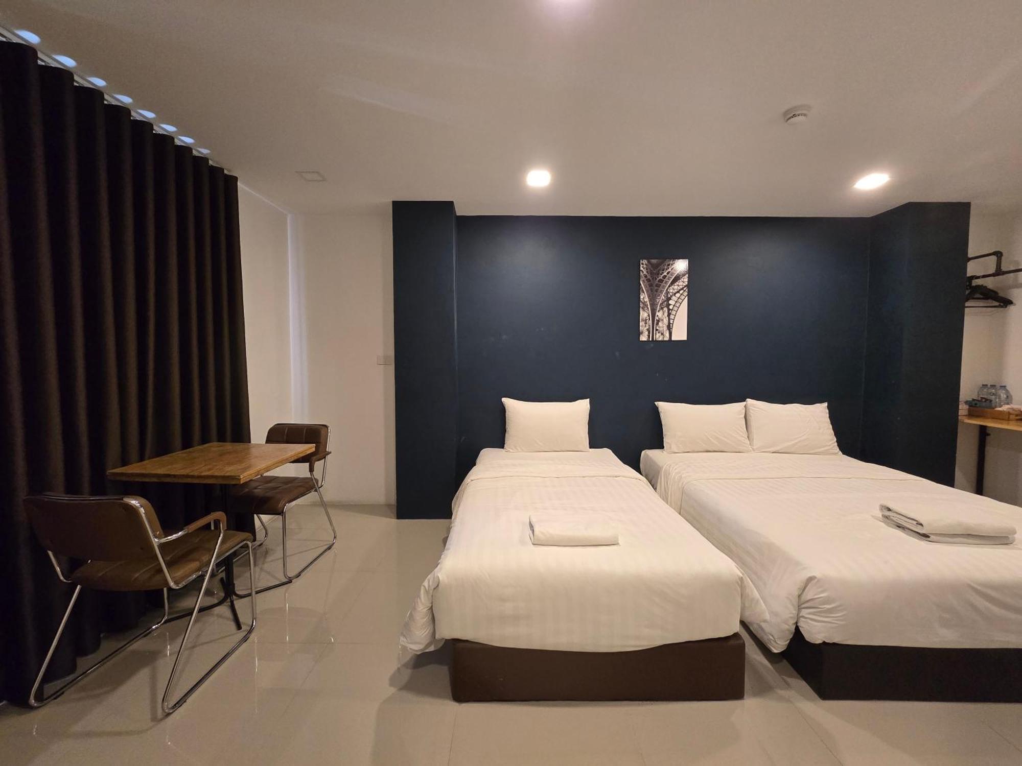 Sleepstation At Pratunam Bangkok Buitenkant foto