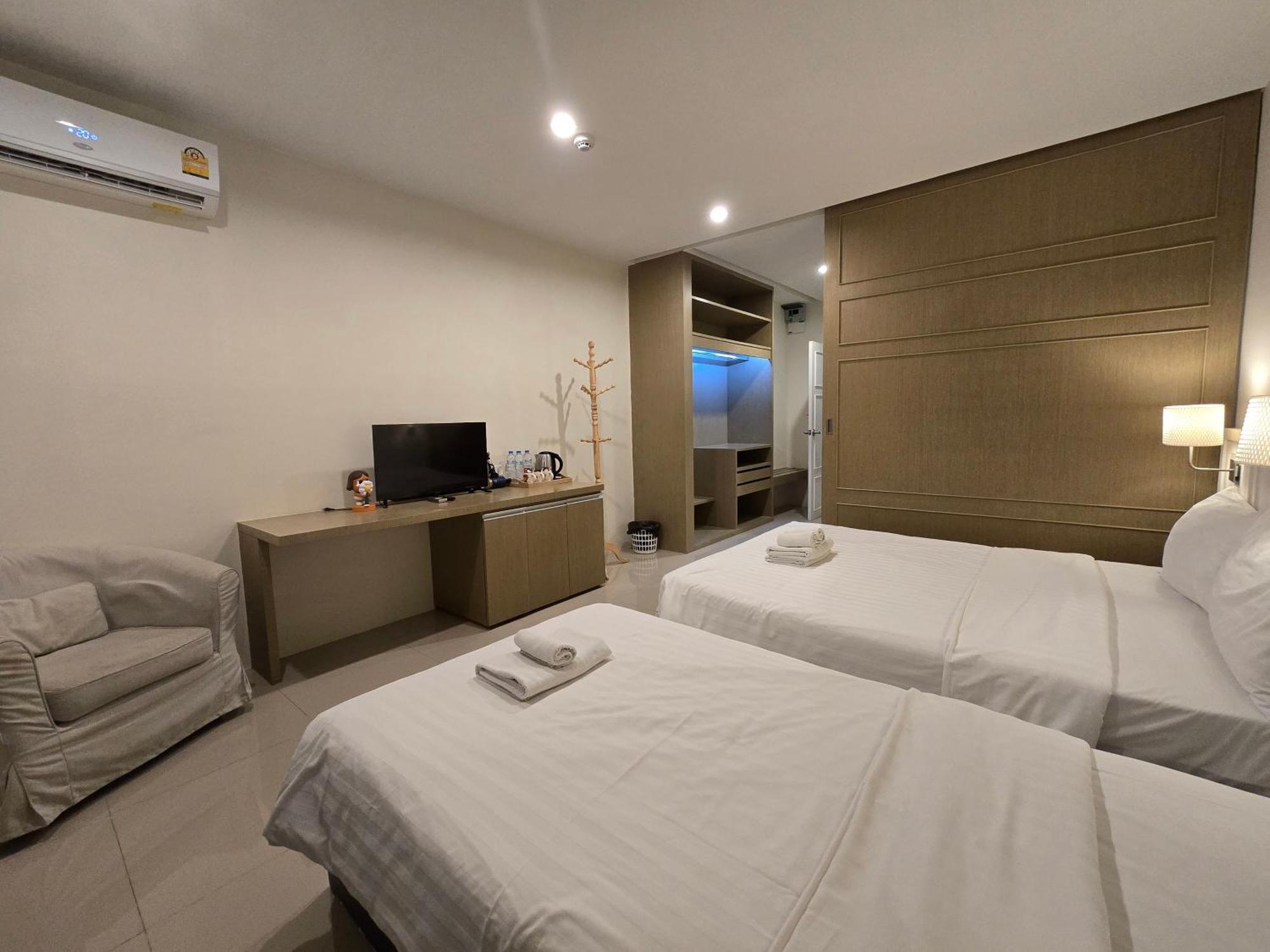 Sleepstation At Pratunam Bangkok Buitenkant foto